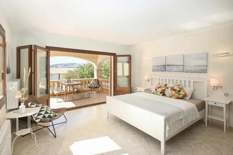 This magnificent luxury residence in Mallorca, located in Cala Ratjada, offers a privileged position in an exclusive residential area — photo 12