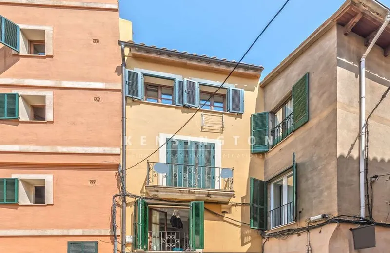 Village house for sale in Sant Jaume — photo 1