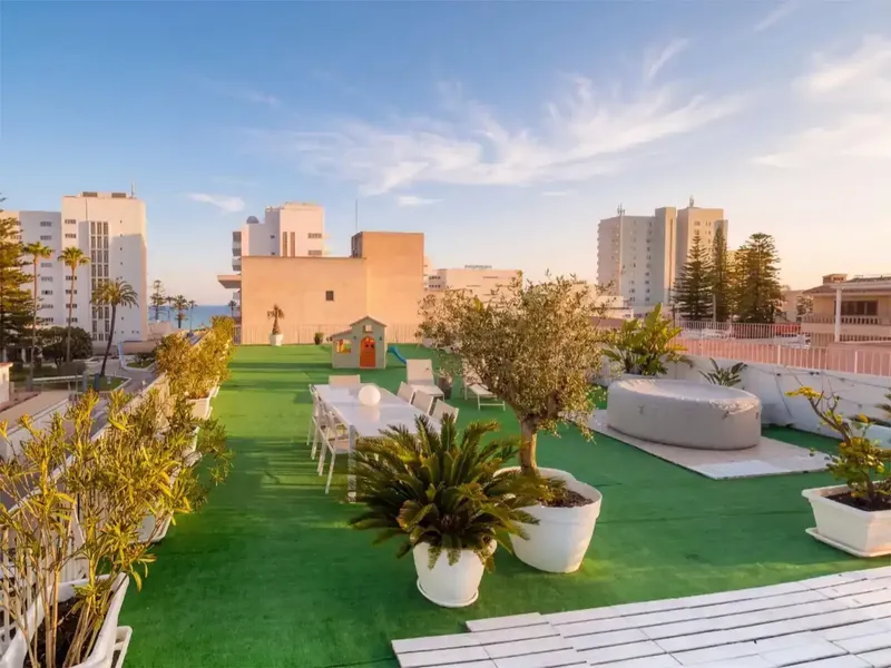 Exclusivo ático con espectacular terraza de 240 m² en el corazón de Cala Millor – la playa a solo 1 minuto andando — photo 4