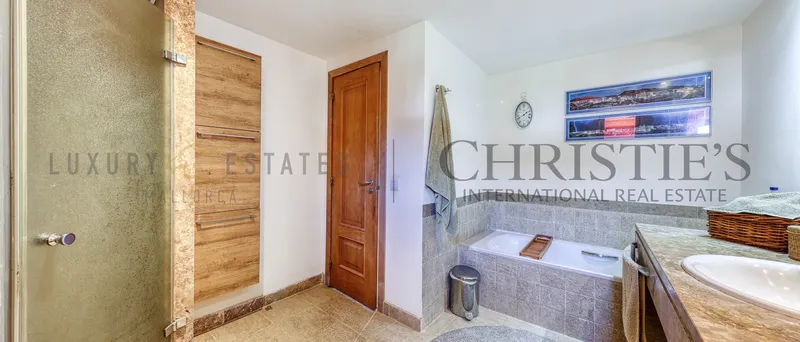 Penthouse Santa Ponsa in Belavent complex directly on the golf course — photo 9