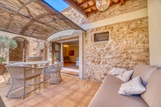 Mediterranean townhouse with idyllic patio in Capdepera — photo 7
