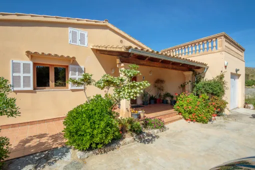 Pollensa, ground-level finca with rental license and pool on a quiet side street in Port de Pollença — photo 5