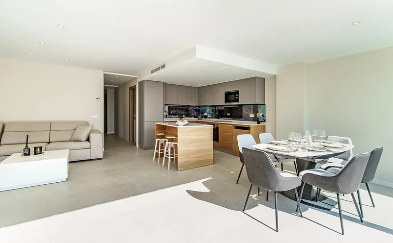 Renovated apartment for sale in Portals Nous with sea views near Puerto Portals — photo 8