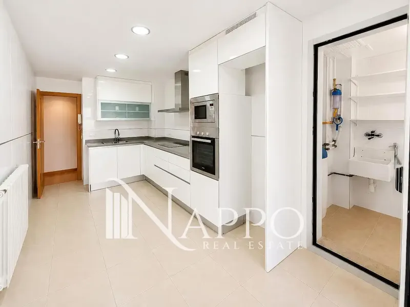 Nappo Real Estate is pleased to present this elegant apartment located in the exclusive urbanization Park D'Ayamans, in the prestigious area — photo 4