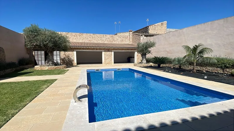 Townhouse for rent in Sa Pobla, Mallorca — photo 4