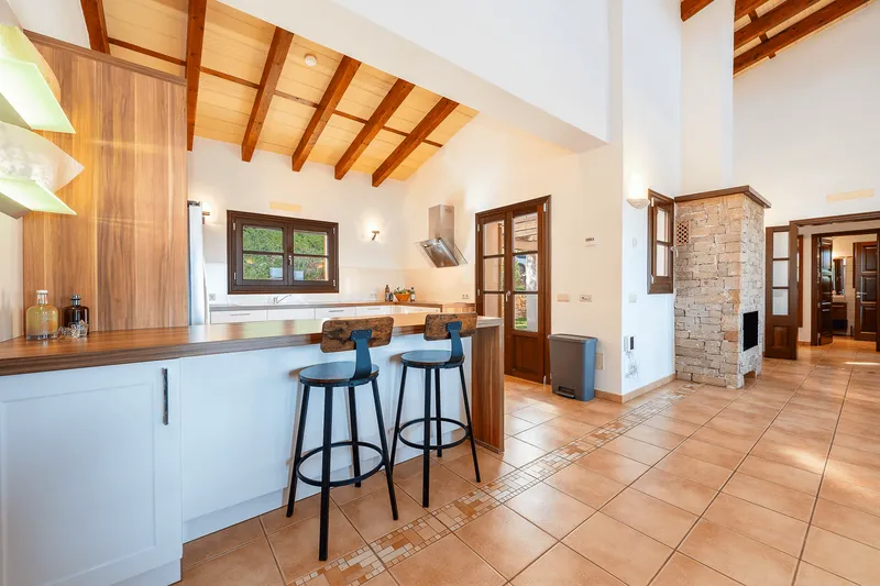 Country house with pool in Manacor — photo 8