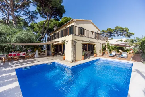 Can Pastilla, furnished villa with a saltwater pool for seasonal rental from November to March in Cala Estancia — photo 1