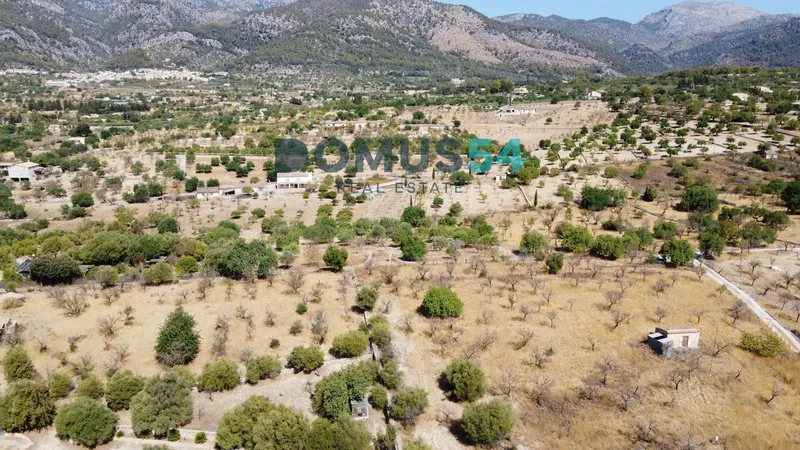 Exclusive country estate with planning permission and a building licence in Moscari, Selva — photo 2