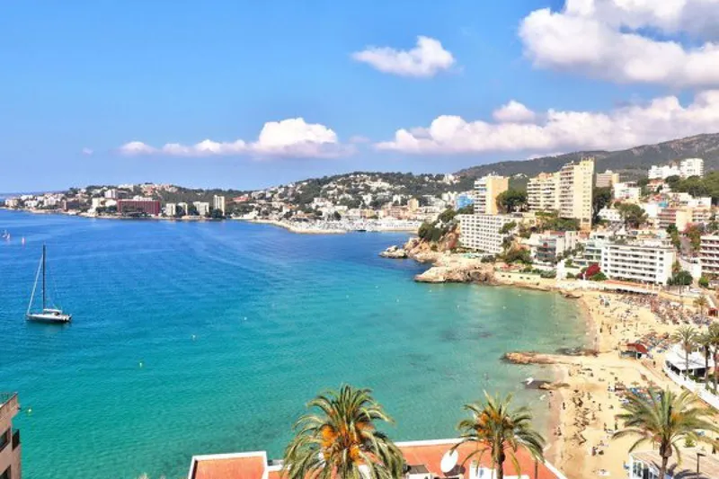 Cala Major – Large flat with sea views over the whole bay — photo 1