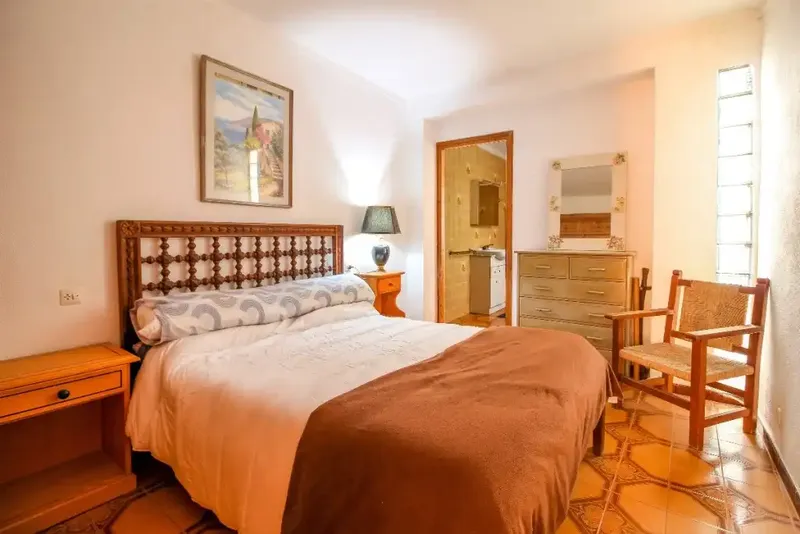 A practical townhouse in a fantastic location in the old town of Pollensa — photo 6