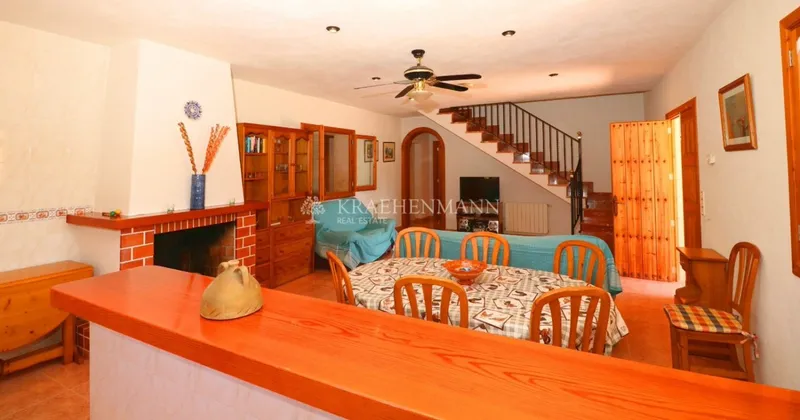 Rustic Finca with holiday rental licence in Campos — photo 7