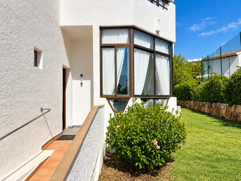 Studio apartment in a residential complex with a pool in a convenient location in Costa de la Calma — photo 6