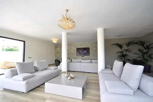 Son Vida, modern, spacious villa in an idyllic location with pool — photo 3