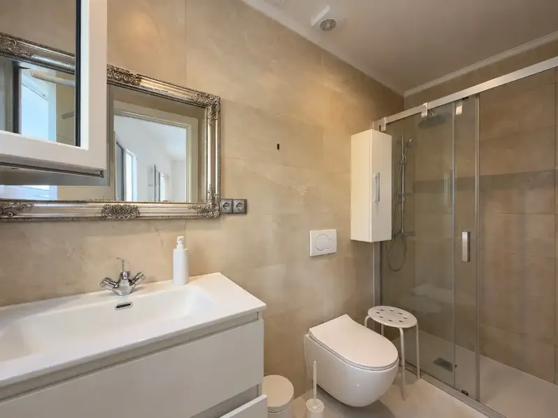 Este atractivo apartamento se encuentra en Palma, a pocos minutos a pie de Porto Pi y cerca de tiendas, restaurantes y todos los servicios n — photo 9
