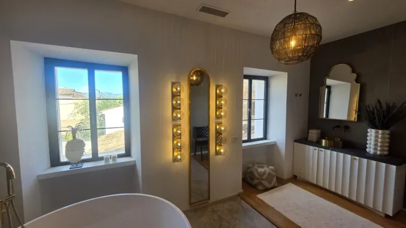 Exceptional Fully Renovated 9-Bedroom Mansion with Heated Pool and Guest Accommodation in Sencelles, Mallorca — photo 8