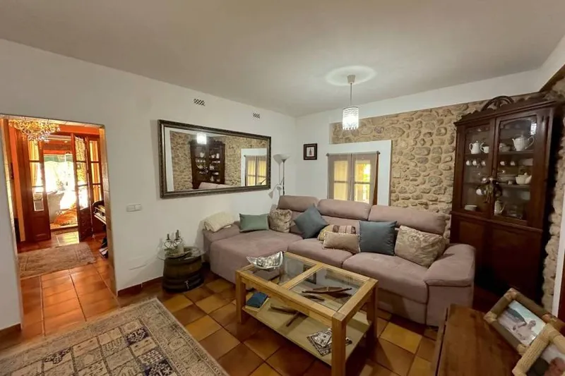 Charming Rustic Finca near Inca – Spacious Country Estate with Great Potential — photo 7