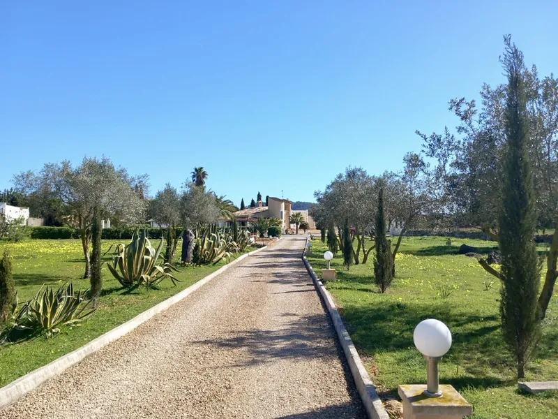 Finca with guest house in a quiet area, not far from Llucmajor — photo 10