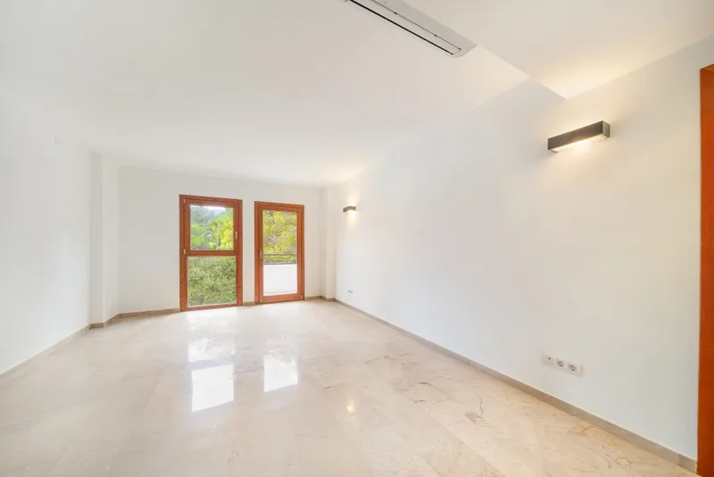 Port de Pollença excellent condition apartment for sale with private terrace and roof terrace — photo 3