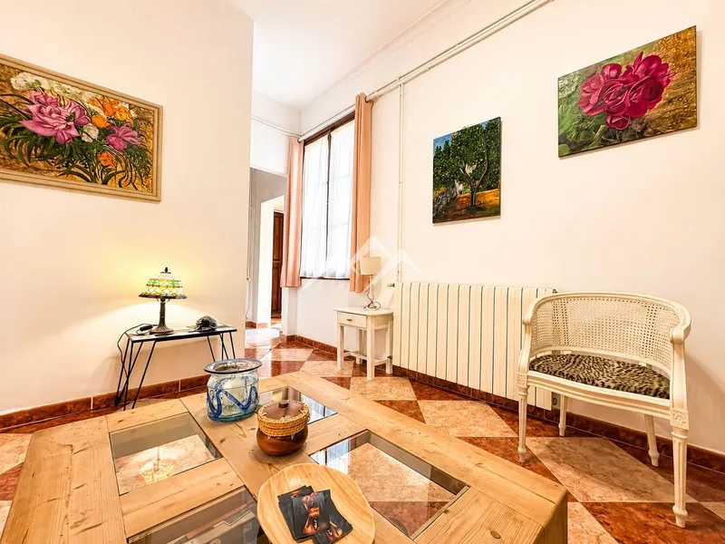 Grand stately apartment in the old town, Palma — photo 9