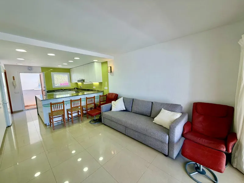 Apartment with Mediterranean Views in Cala Conills, Sant Elm — photo 10