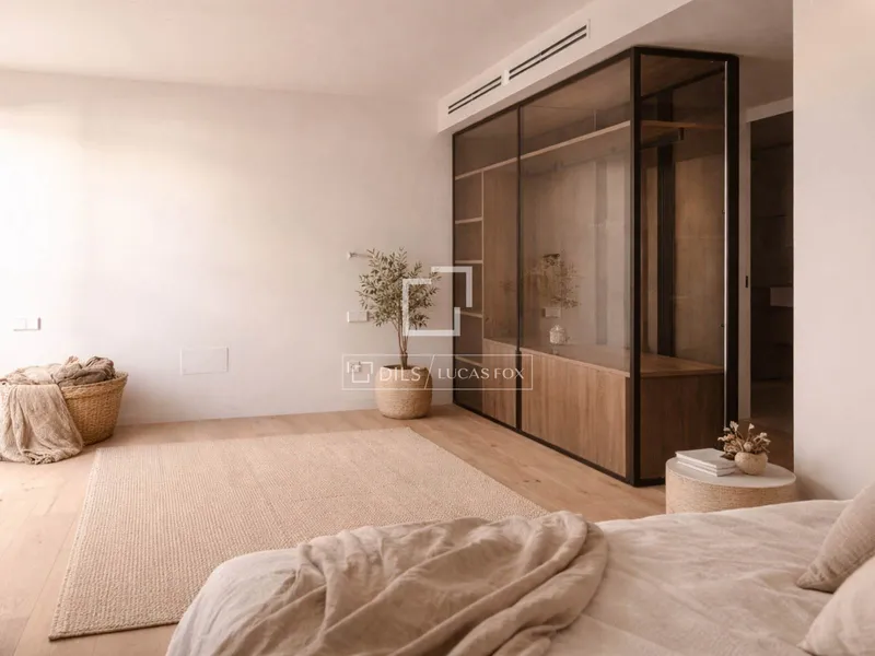 183m² apartment with 20m² terrace for sale in Palma de Mallorca — photo 2