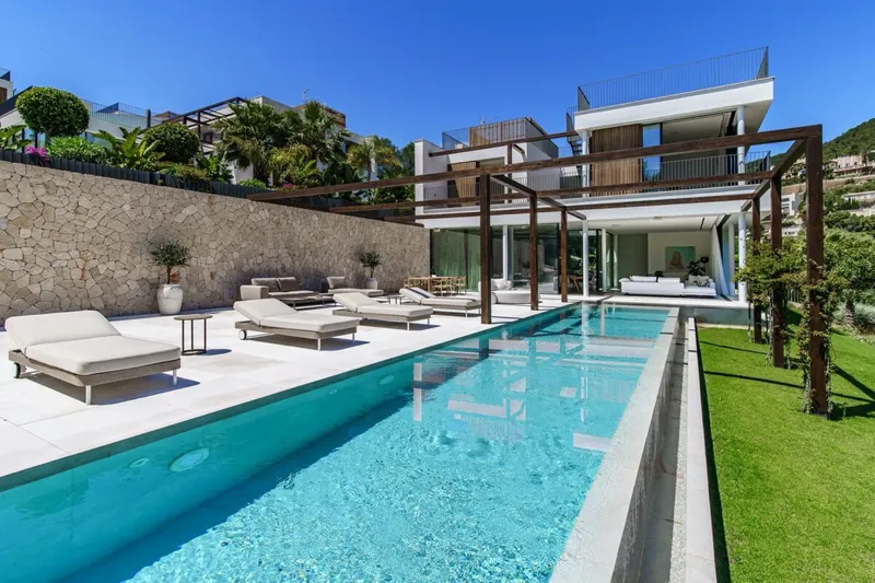 Exquisite villa with stunning mountain views near Palma — photo 5