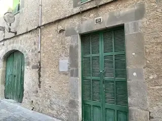 Discover the charm of authentic traditional Mallorcan architecture with this unique home of approximately 320 m², located in the — photo 4