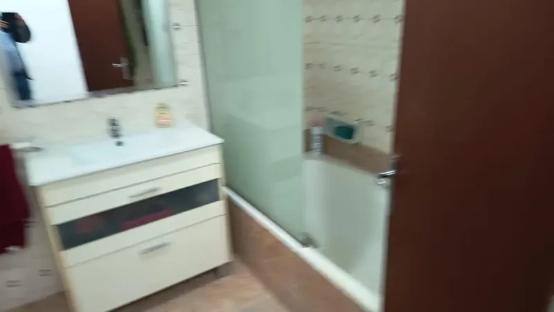 The main dwelling has 2 bedrooms, living-dining room, small living room and 1 bathroom, completely new kitchen, large pantry, terrace of 84 m — photo 5