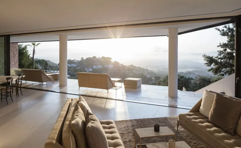 Property at the highest point of Son Vida — photo 4