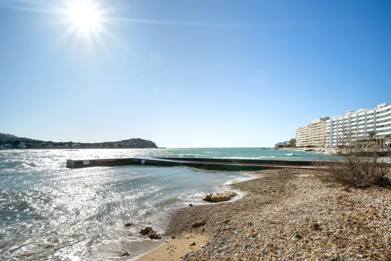 Santa Ponsa top quality apartment for sale with private terrace and sunny terraces — photo 12