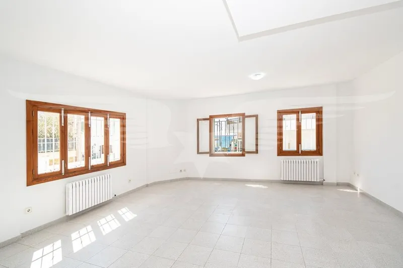 Ciudad Jardín I: Townhouse with Ocean Views and Potential for Expansion — photo 2