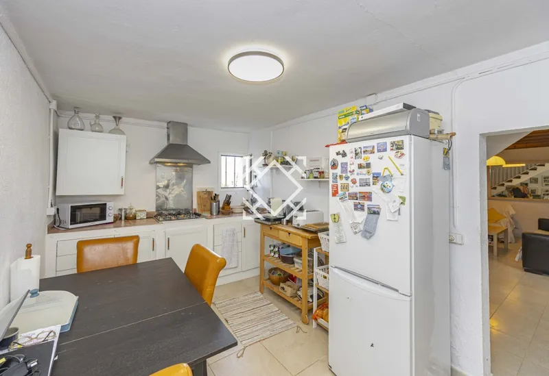 Investment with potential! Finca with holiday license for sale by the sea in Pollensa, Mallorca. — photo 10