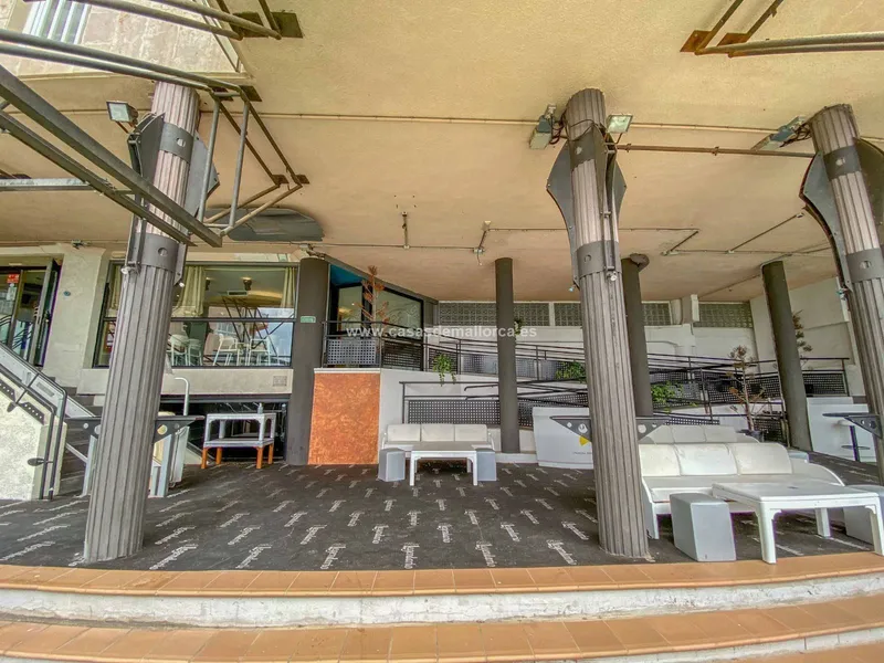 Commercial premises in Palma — photo 9