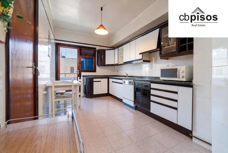 Flat - Palma de Mallorca (Bons Aires) , Built Surface 150m 2 , 4 Bedrooms, 2 Bathrooms, Lift. — photo 2