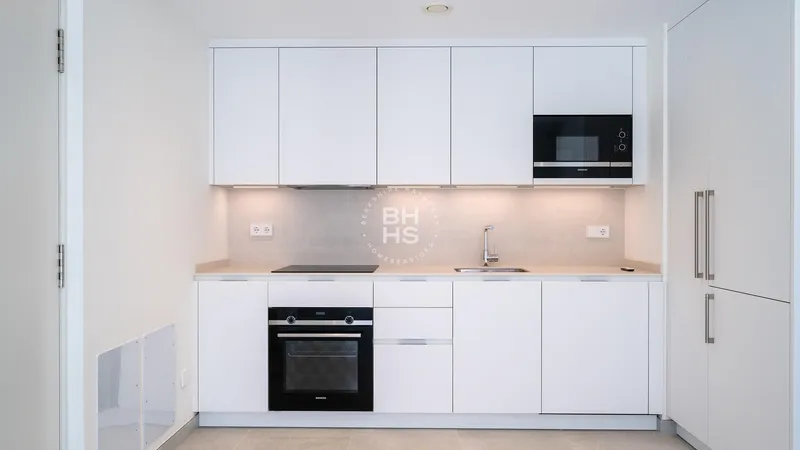 Apartment to rent in Paseo Mallorca — photo 8