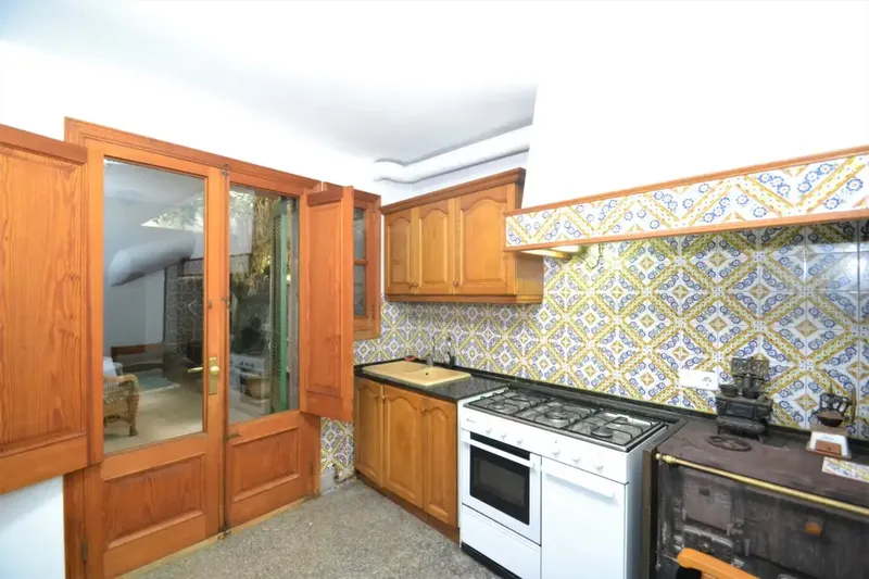 Large village house for sale, located directly in the center of Muro — photo 9