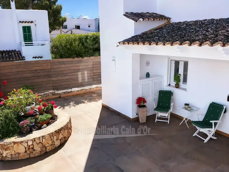 This villa was completely renovated in 2022 and equipped with many extras. Just 3 minutes from Cala Petita, shops and restaurants, in — photo 12