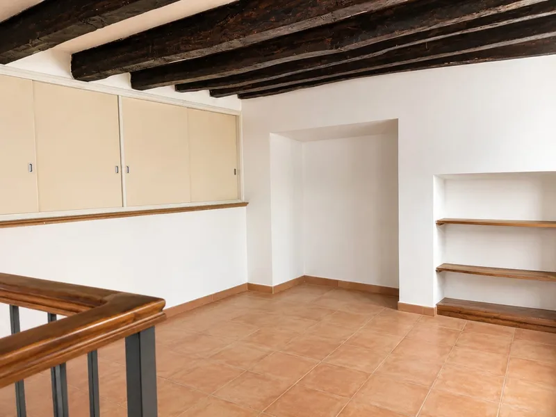 Commercial in Palma de Mallorca — photo 9