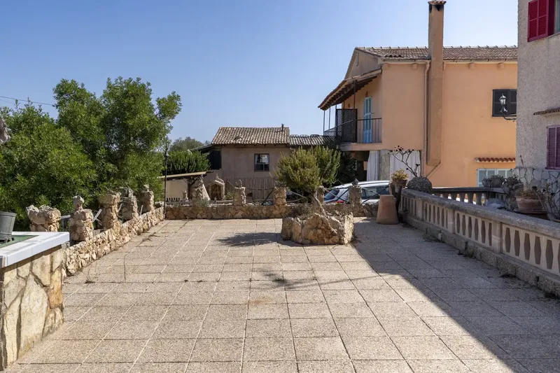 Fantastic investment opportunity in one of Mallorca's most attractive coastal areas, located just 450 meters from the spectacular — photo 10