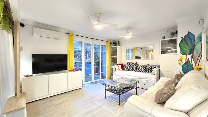 VE-JHRE047 – Elegant apartment in the exclusive residential complex Bendinat Golf next to the Bendinat golf course. — photo 7