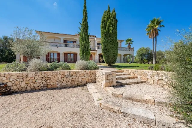Magnificent country house with sea views for sale in Muro, Mallorca — photo 10