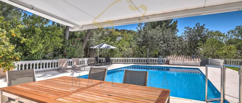 Modern Mediterranean villa in Santa Ponsa with garden and large pool — photo 8