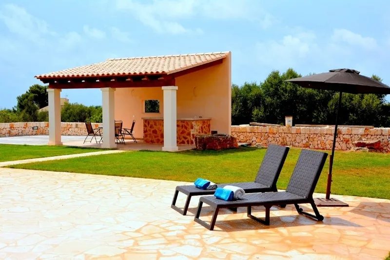 Luxury country home with sea view in Portocolom — photo 10