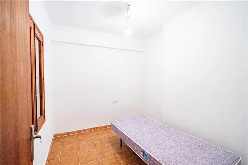 Ground floor apartment with an approx. 30 m² terrace. — photo 3