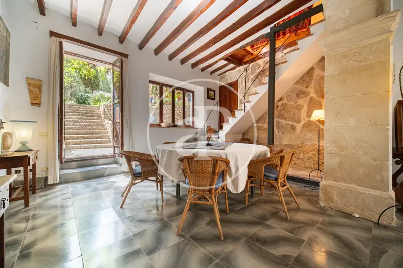 Casa pareada con jardín en alquiler en Carrer de Catalina Thomàs Dezcallar — photo 11