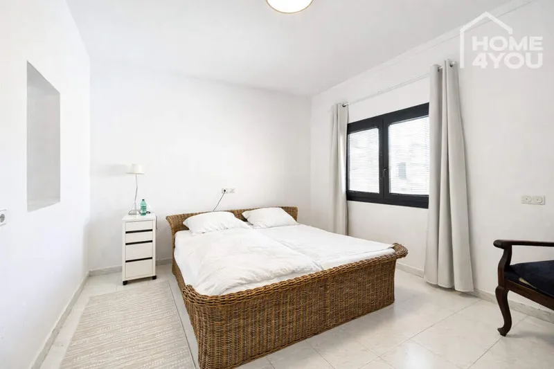 200m² townhouse with 4 bedrooms, garden and roof terrace for sale — photo 5