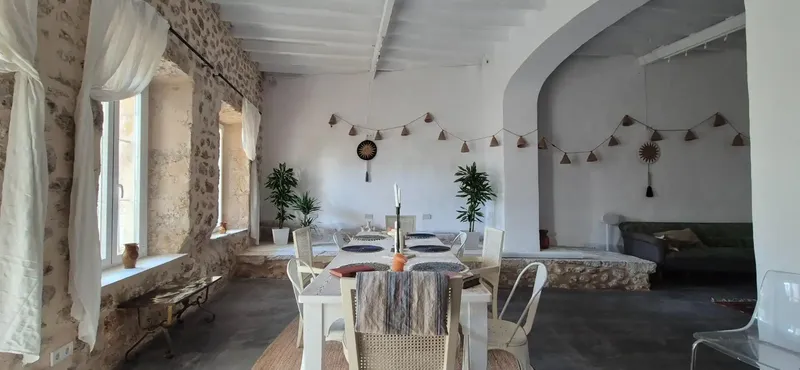 In one of the quietest and most pleasant areas of central Alaró, this townhouse offers an exceptional combination of space, light — photo 10