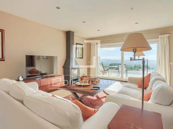 House / villa of 321m² for sale in North Mallorca — photo 8