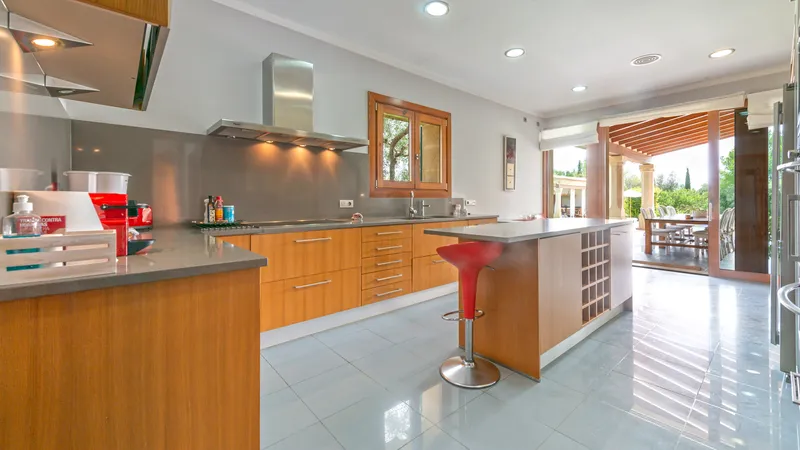 Charming finca in Pollensa, close to the golf course with large garden and pool — photo 10