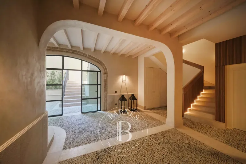 An Exceptional Private Residence in the Heart of Palma's Old Town — photo 1